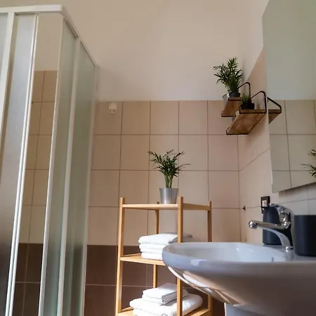 Three Bedroom In The Centre Of The