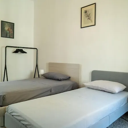 Three Bedroom In The Centre Of The Milan