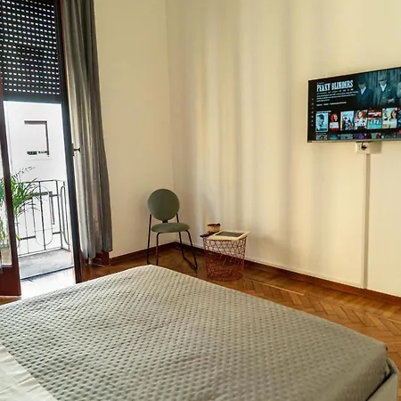 Three Bedroom In The Centre Of The